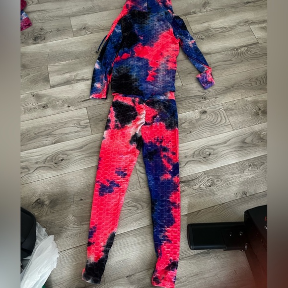 NWT Vibrant Tie-Dye Hoodie and squat proof Leggings Set size S/M - Picture 7 of 10